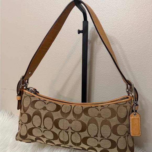 Coach Tan Leather Men's Bag - Picture 2 of 11